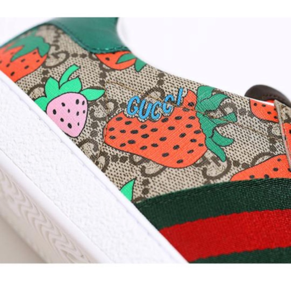 Gucci Ace Strawberry GG logo leather sneakers - Picture 4 of 5
